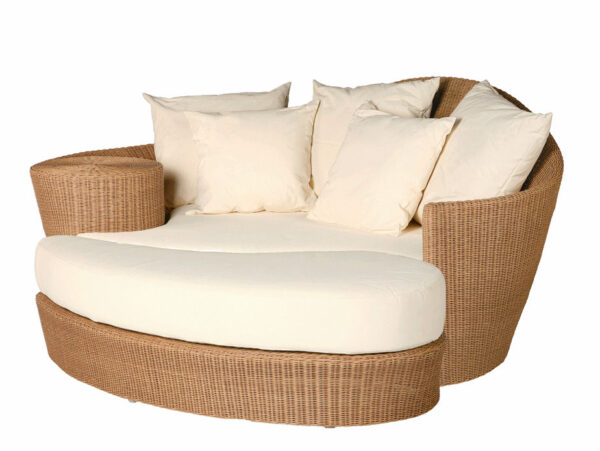 Barlow Tyrie Dune Daybed and Ottoman