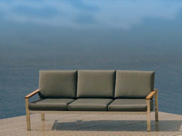 Barlow Tyrie Equinox Deep Seating Sofa